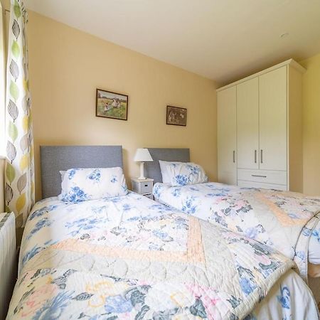 2 Bed Waterfront Property - Close To Courtmacsherry Cork Exterior foto