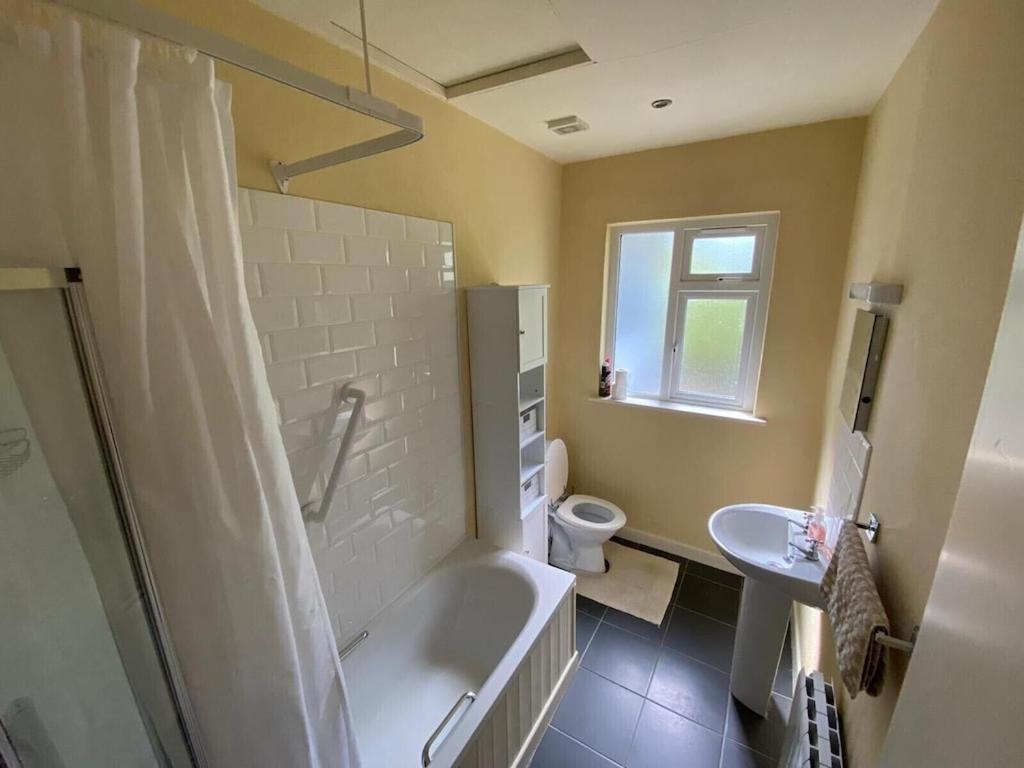 2 Bed Waterfront Property - Close To Courtmacsherry Cork Exterior foto