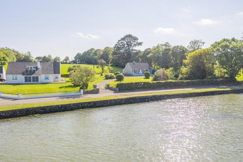 2 Bed Waterfront Property - Close To Courtmacsherry Cork Exterior foto